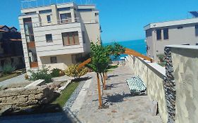 Akshaena Aparthotel